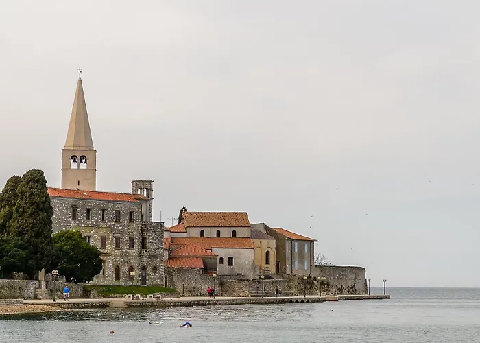 Exclusive Seafront Bacchus Apartman Poreč