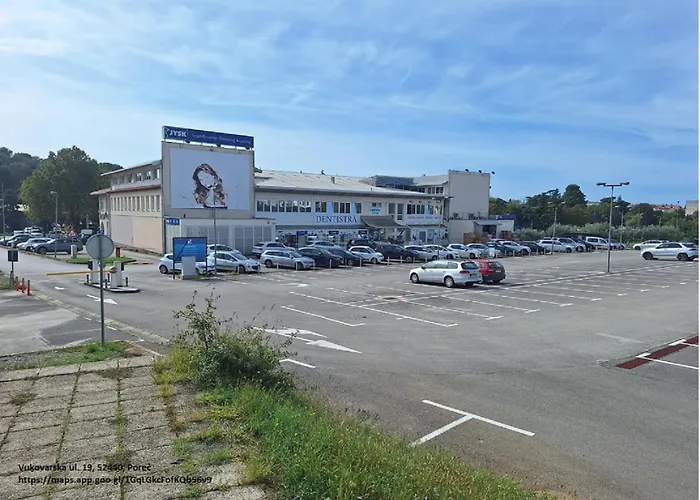 Exclusive Seafront Bacchus 公寓