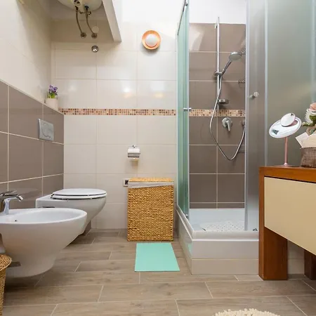 Exclusive Seafront Bacchus Apartment