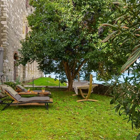 Apartment Exclusive Seafront Bacchus *