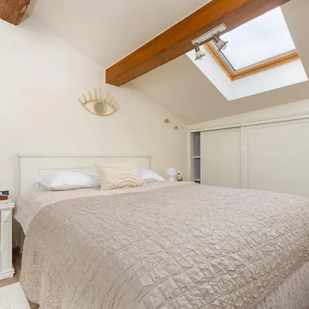 Apartment Exclusive Seafront Bacchus